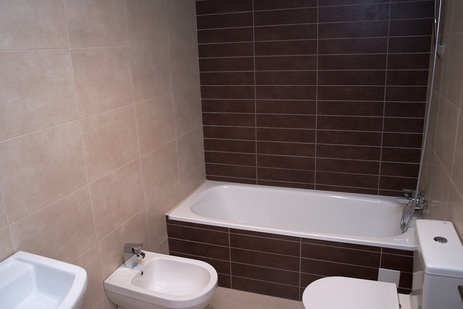 WC con bañera Edificio Pescadores Benicarló